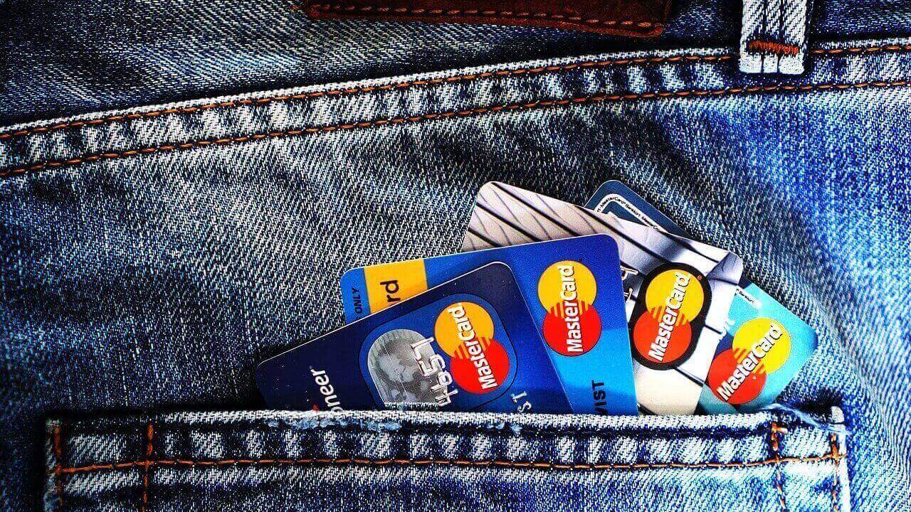 Five reasons why a credit card can save you money